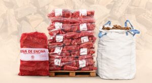 Leña de encina para chimenea en distintos formatos de Grupo Barbero